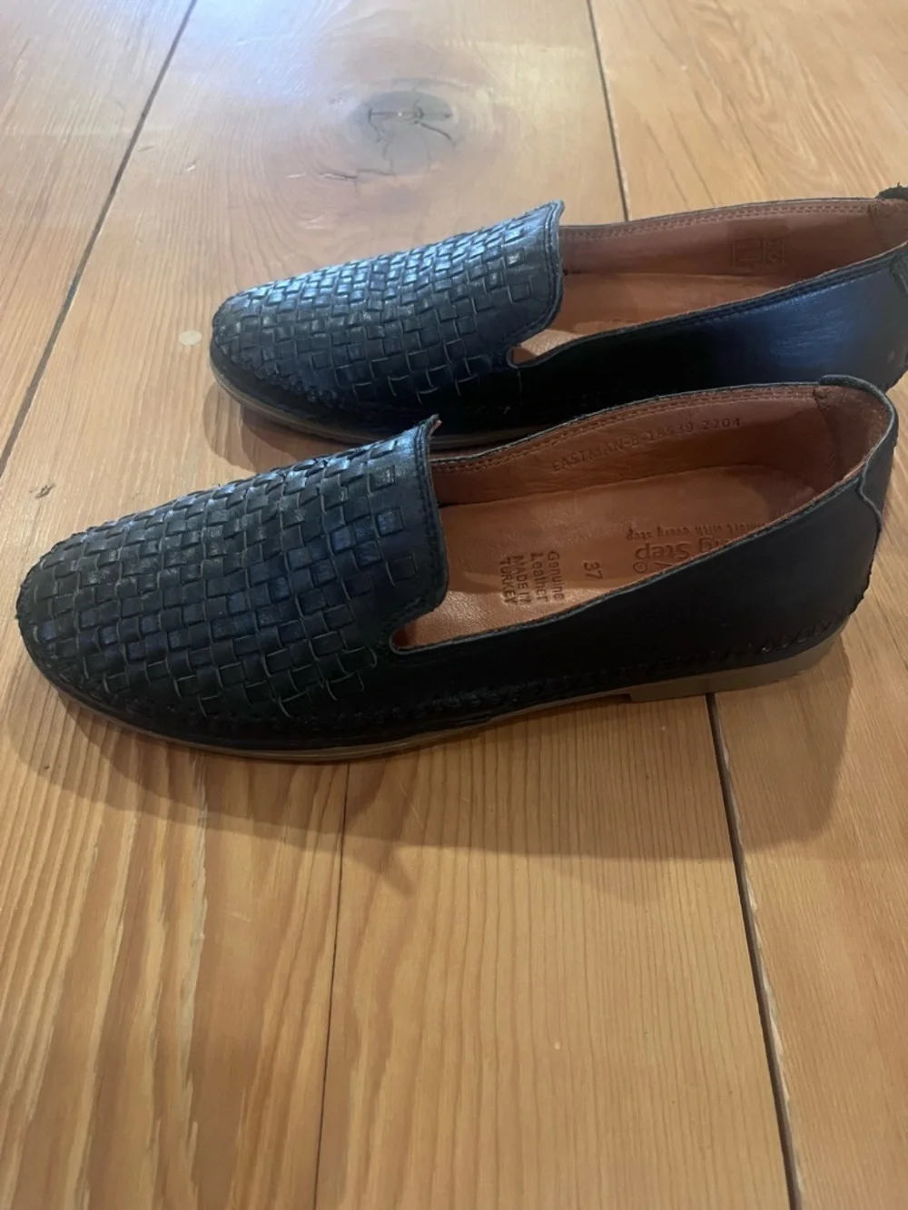 Spring step loafers - Picture 6 of 8